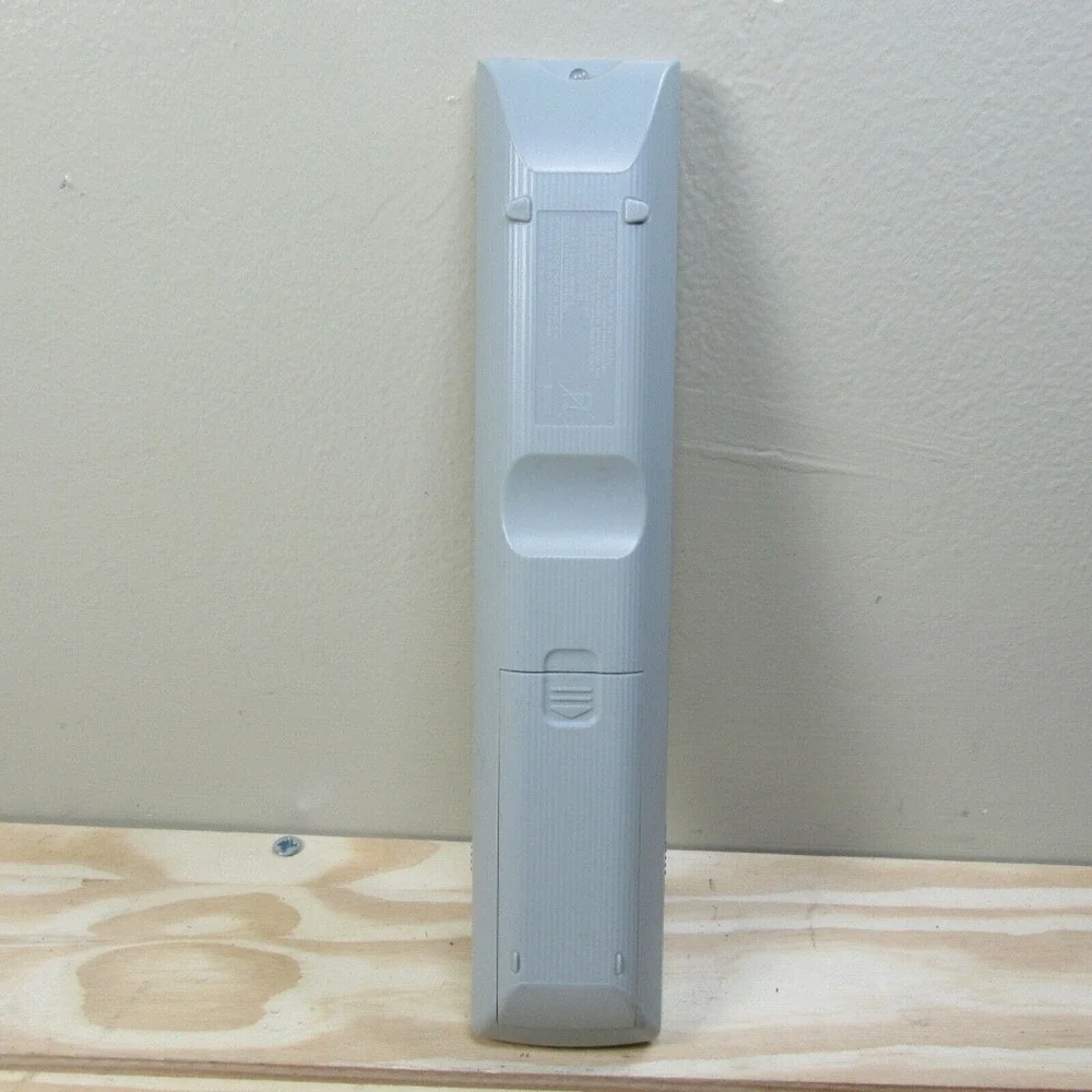 OEM‎ Sony RM-YD010 Remote Control KDF-50X30 KDL-52XBR2 KDS-55AL120 KDS-60A2000